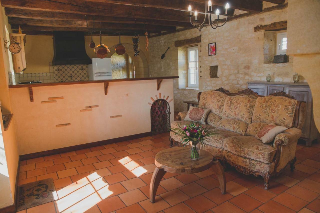 La Ferme De Bousserand Pontours Exteriér fotografie